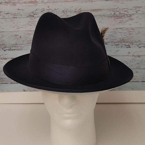 MEN'S MONTIQUE 2 1/4" BRIM 100% WOOL FELT WHITE BOTTOM FEDORA HAT. H79 - Picture 1 of 8